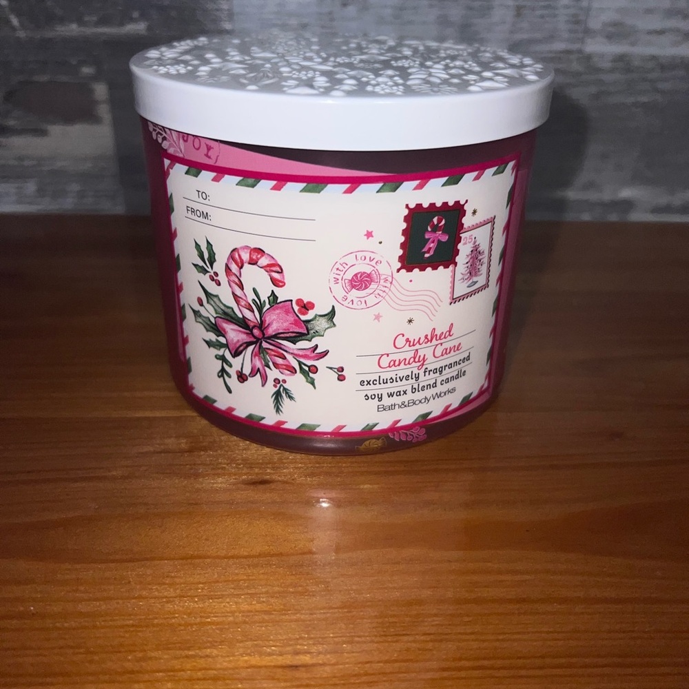 Bath & Body Works Crushed Candy Cane Candle